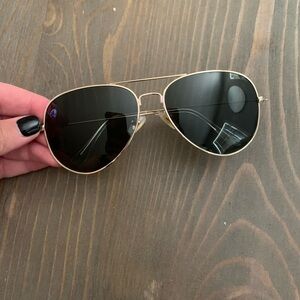 Gold Aviator Sunglasses